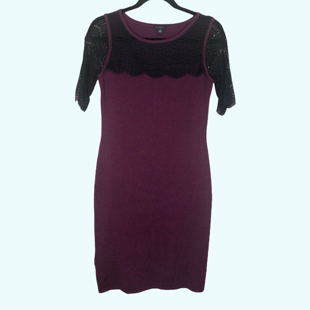 Ann Taylor Purple Fitted Bodycon dress with Black lace detail Women's Size XS